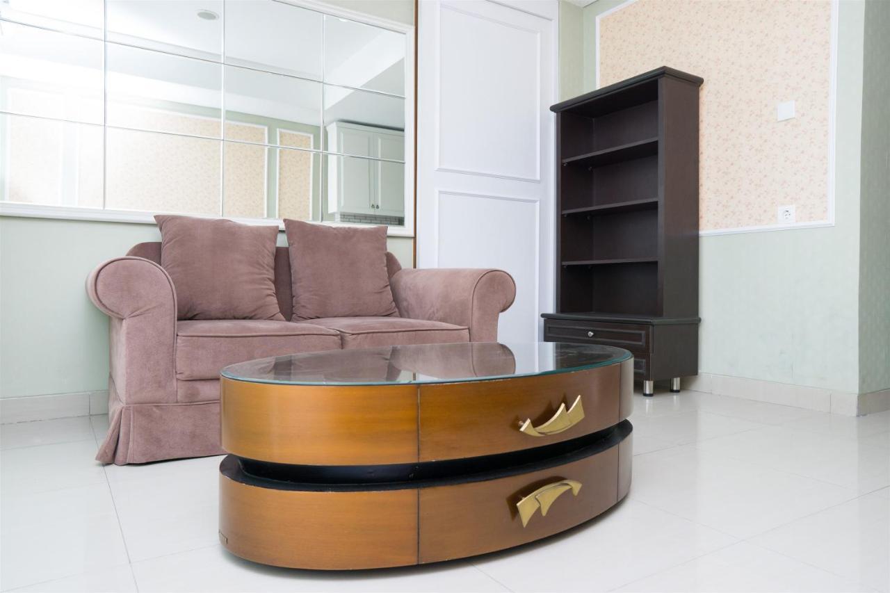 Spacious 1Br Dago Suites Apartment By Travelio Бандунг Экстерьер фото